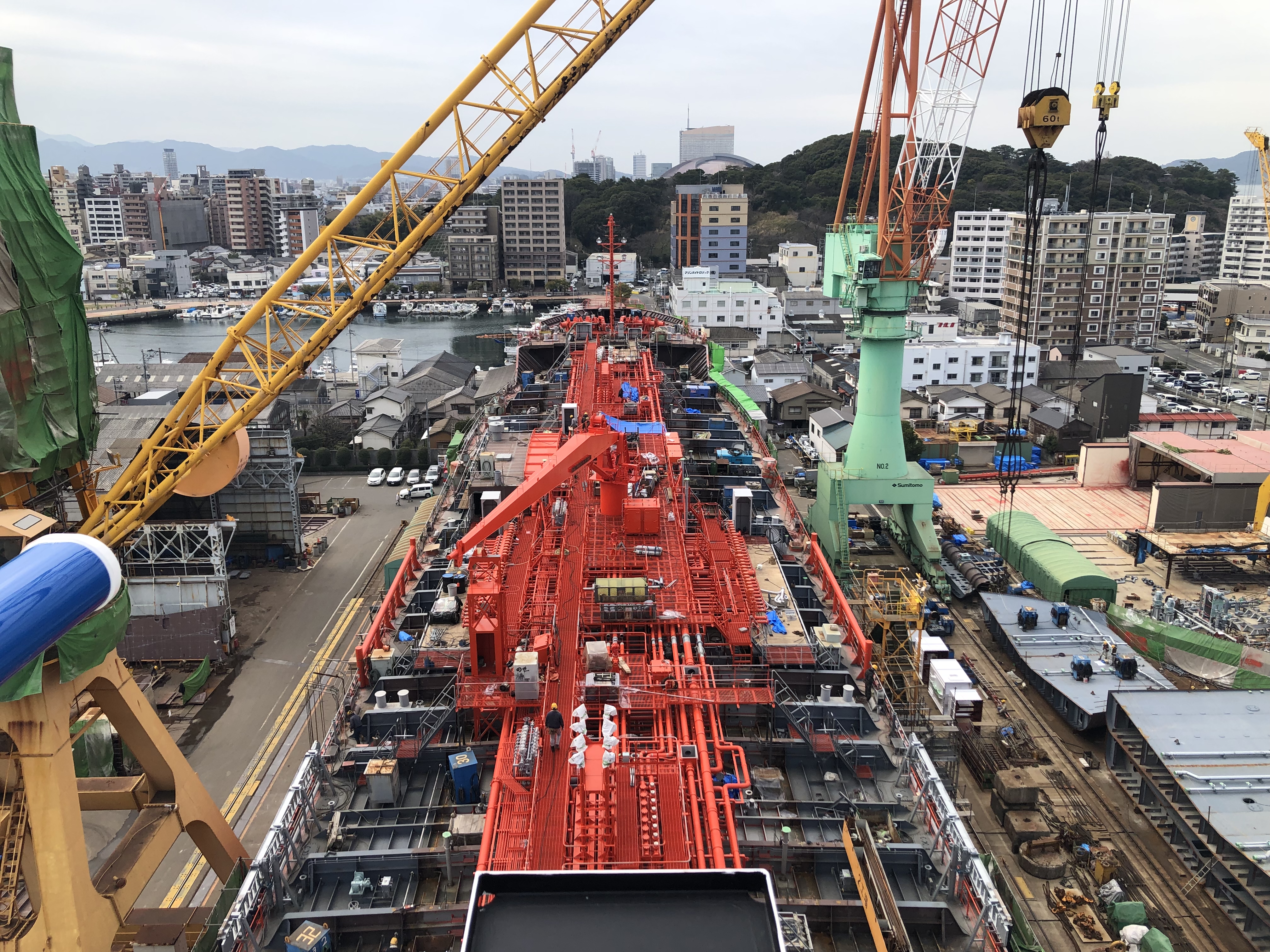 TOKENプラントの作業風景